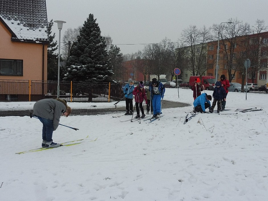 Běžkařské družinovky 13.-14.2.2018 Bělský les (18)