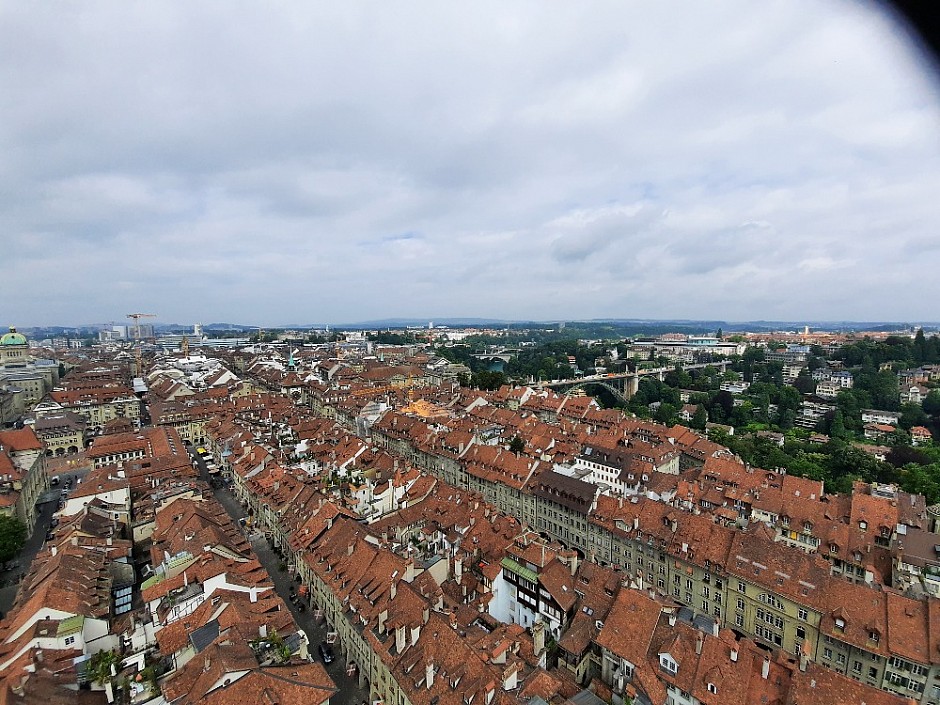 2 hlavní město Bern Švýcarsko 15.-22.8 (30)