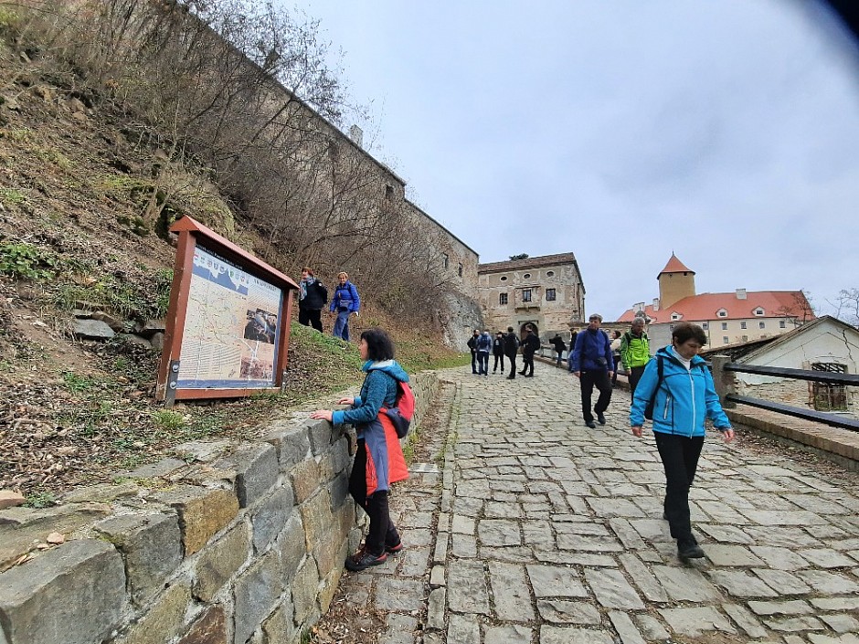 Přes Veveří a Veverskou Bítýšku Poslední puchýř 19.-21.11.2021 Brno (33)