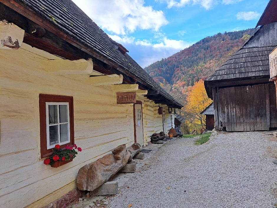 Vlkolínec 30.10.2024 Slovenský Raj (5)