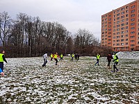 Vánoční fotbálek 24.12.2021 hřiště Srbská (12)